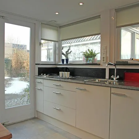 Holiday home Holiday Atelier Westfriesedijk Krabbendam